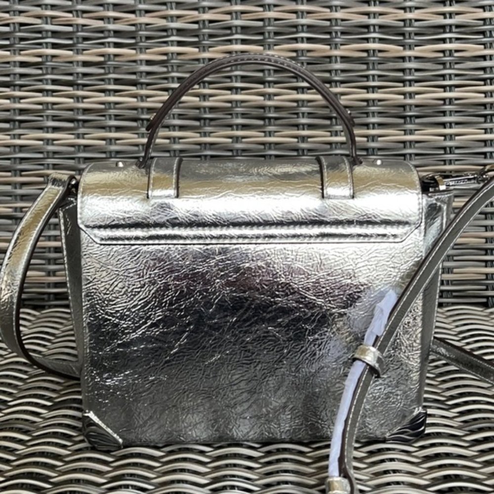 Michael Kors Manhattan Medium School Satchel - Picture 11 of 16